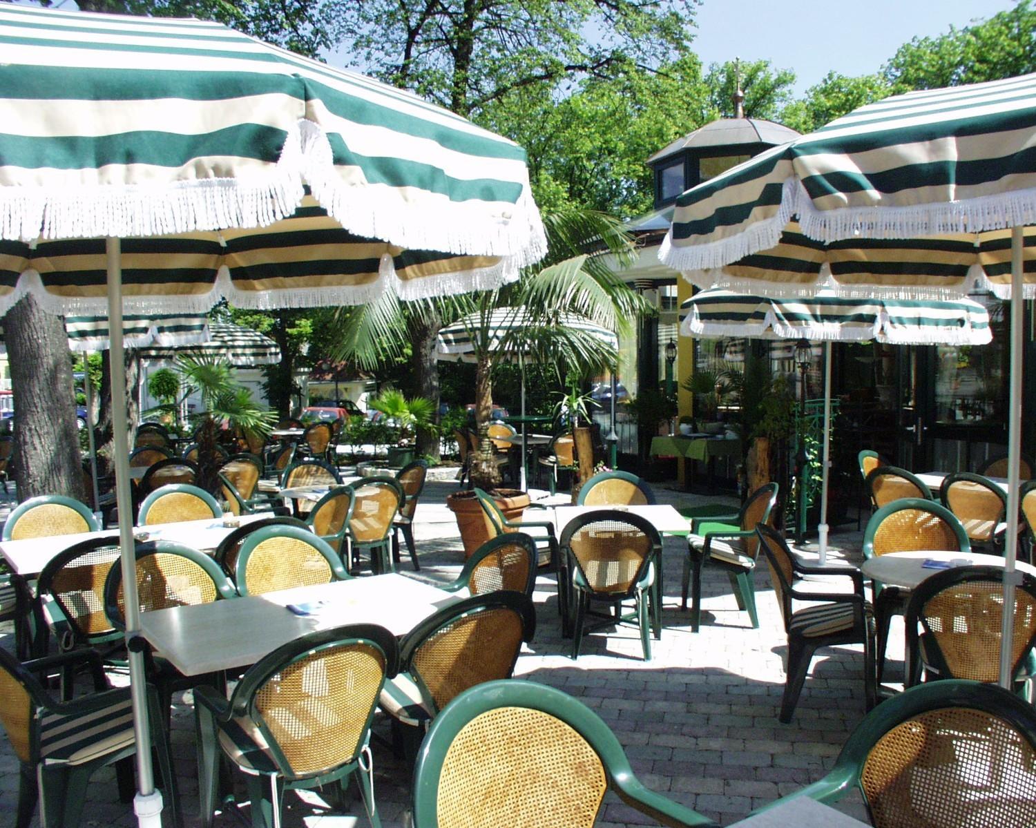 Parkhotel Neubauer Savanyúkút Kültér fotó